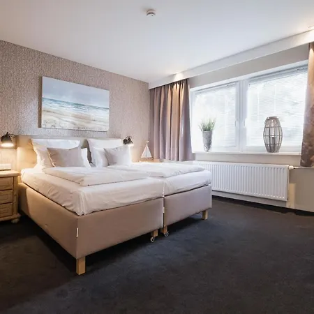 Eichhorns Отель 4*